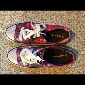 Air walk size 11 sneakers